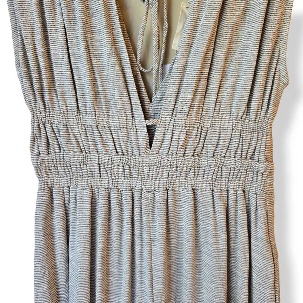 By Together Women's Deep V Jumpsuit Size M Loose Fit Wide Legs Summer So Comfy - Picture 5 of 10